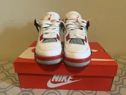 XP Batch  Air Jordan 4 Fire Red review Steven T. 03