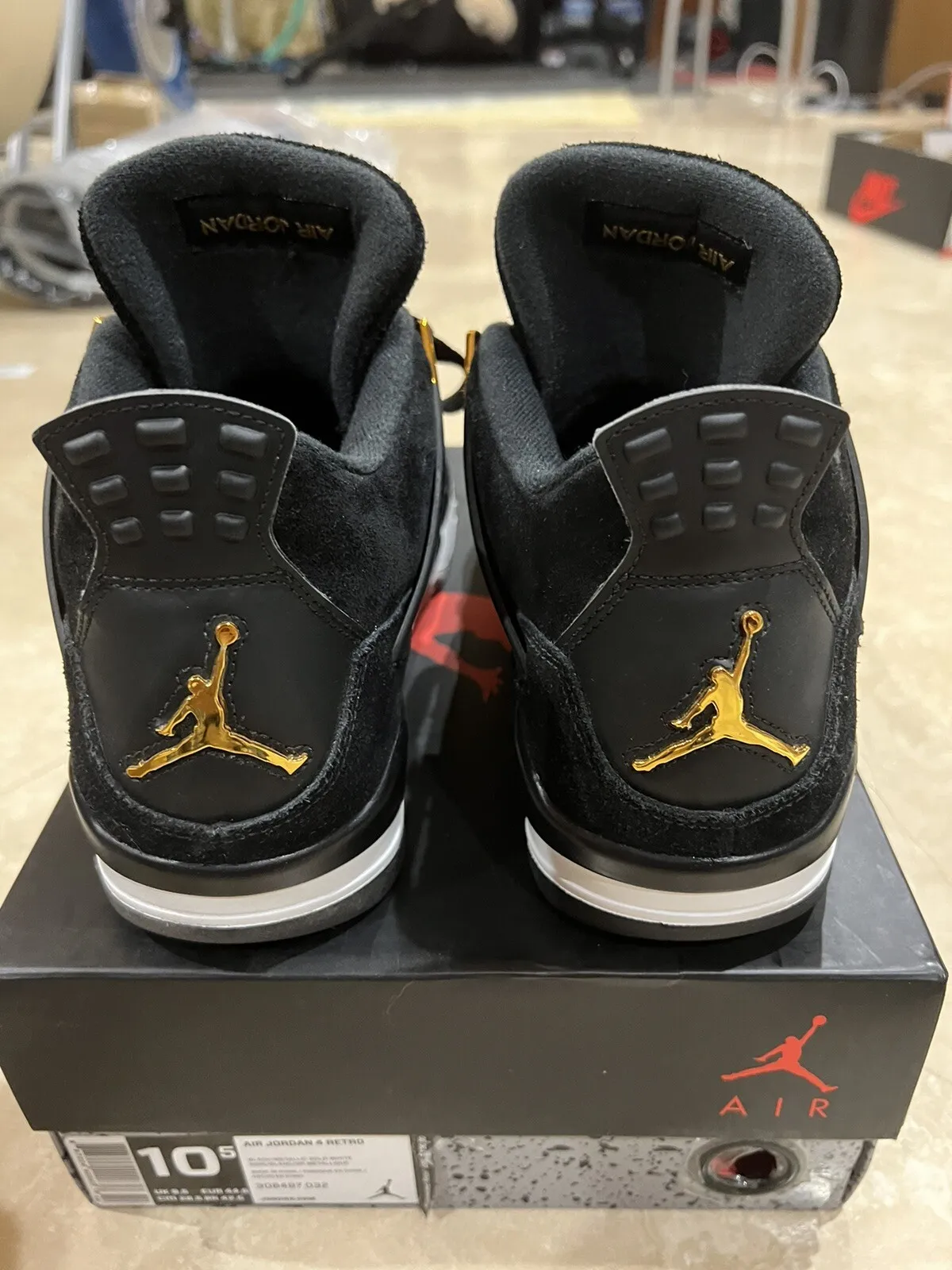 A1 Batch Air Jordan 4 Retro Royalty review Mr crabs 01