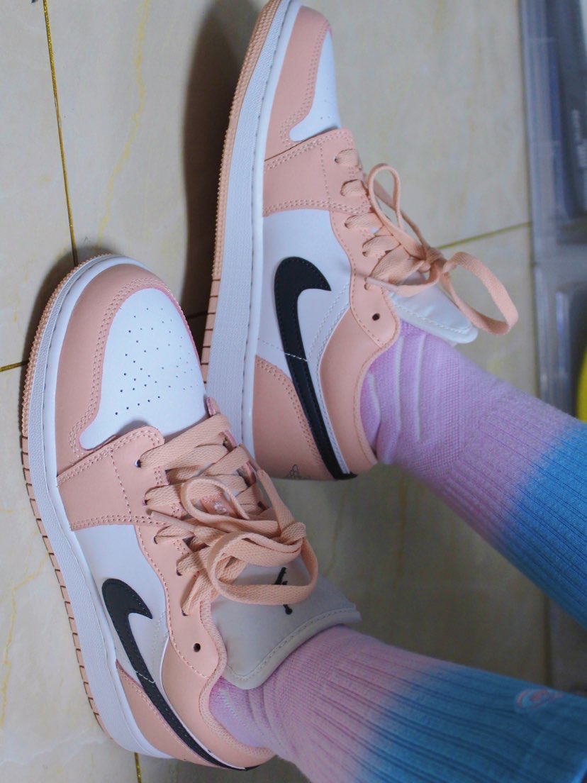 XH Air Jordan 1 Low Arctic Powder review Ian 02