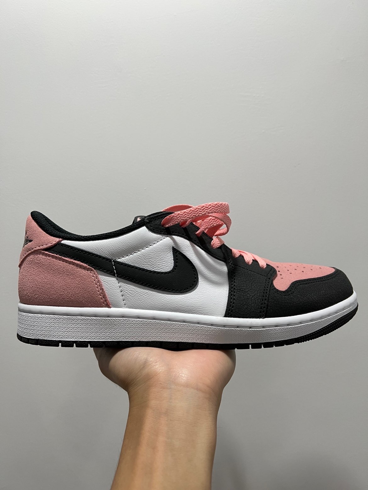 XH Air Jordan 1 Low Bleached Coral review Mia