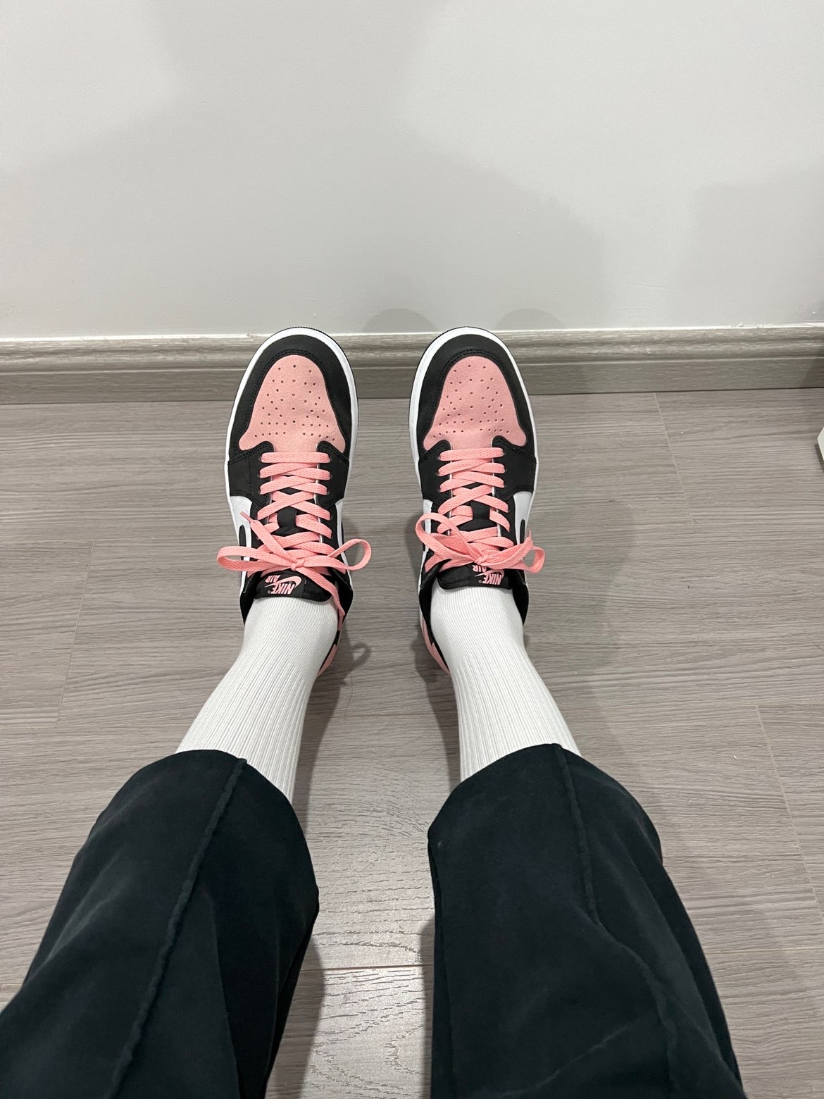 XH Air Jordan 1 Low Bleached Coral review Noah 01