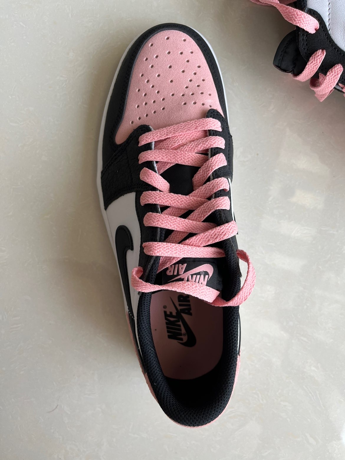 XH Air Jordan 1 Low Bleached Coral review Emma 02