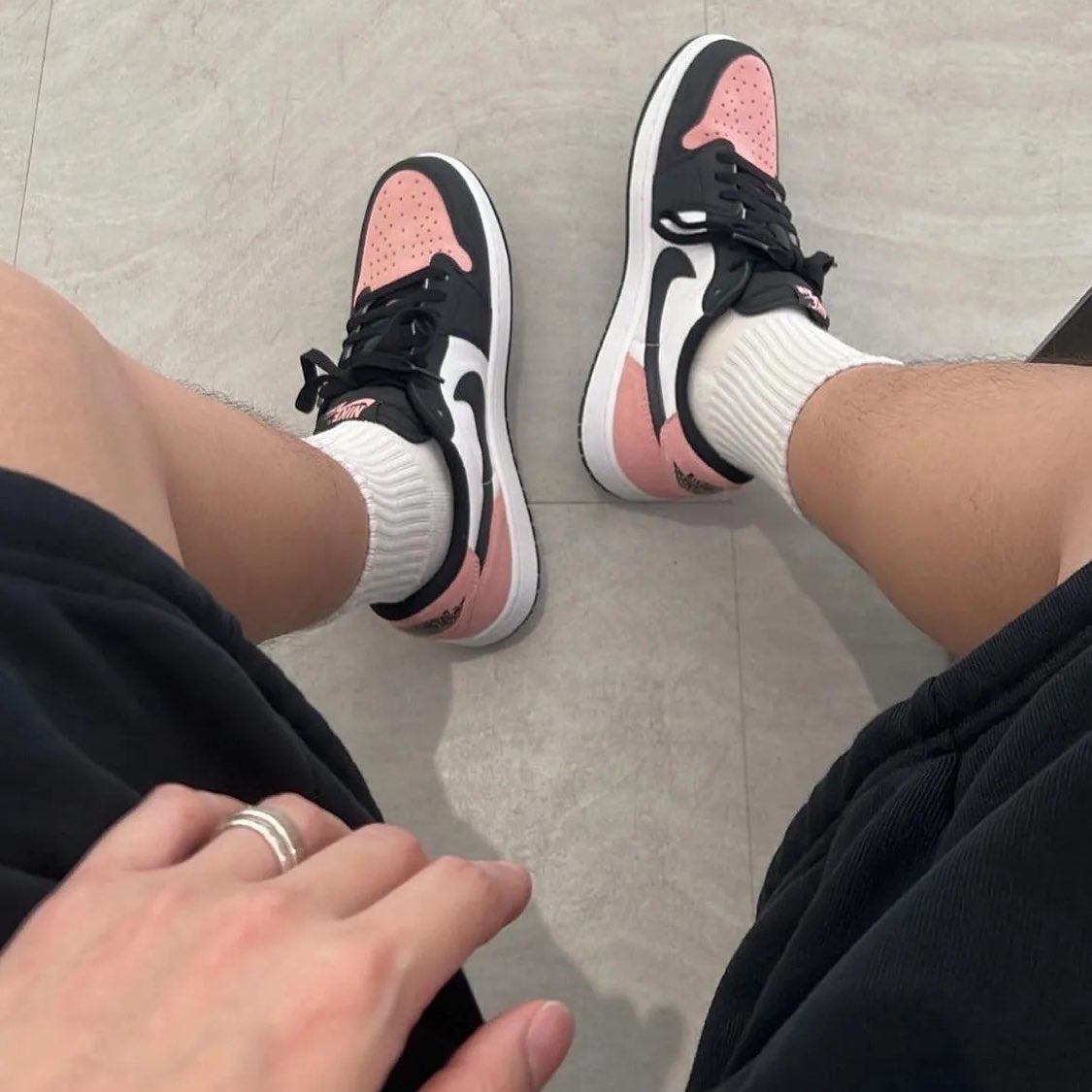 XH Air Jordan 1 Low Bleached Coral review Lucas 02