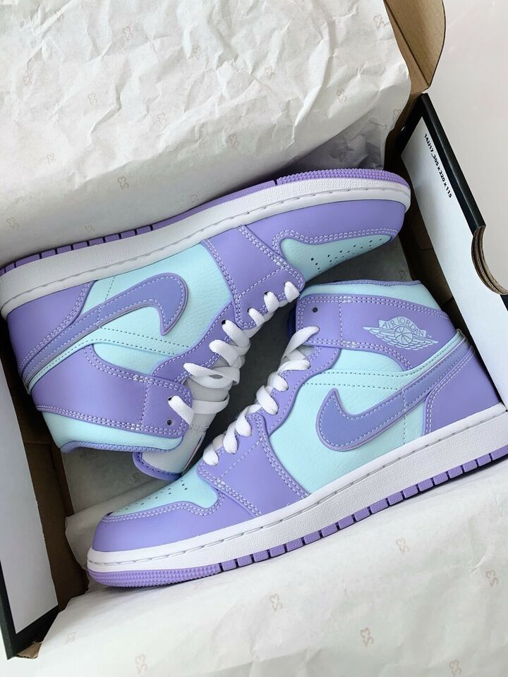 MID Air Jordan 1 Mid Purple Pulse review Aaron