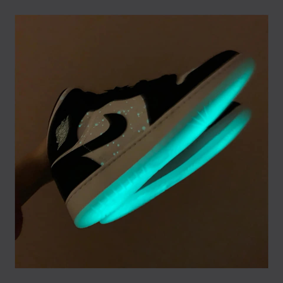 MID Air Jordan 1 Mid GS White Black Teal Tint review Carter 01