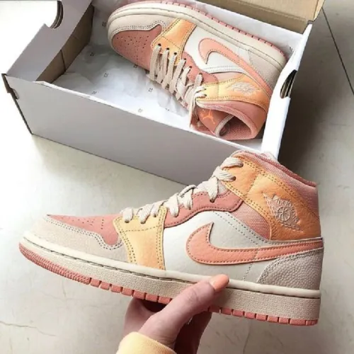 MID Air Jordan 1 Mid Apricot Orange review 