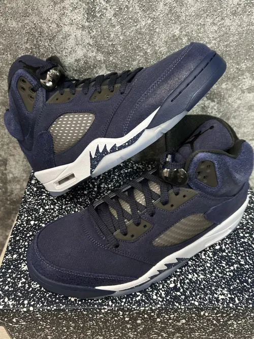 BS  Air Jordan 5 “Georgetown” review 