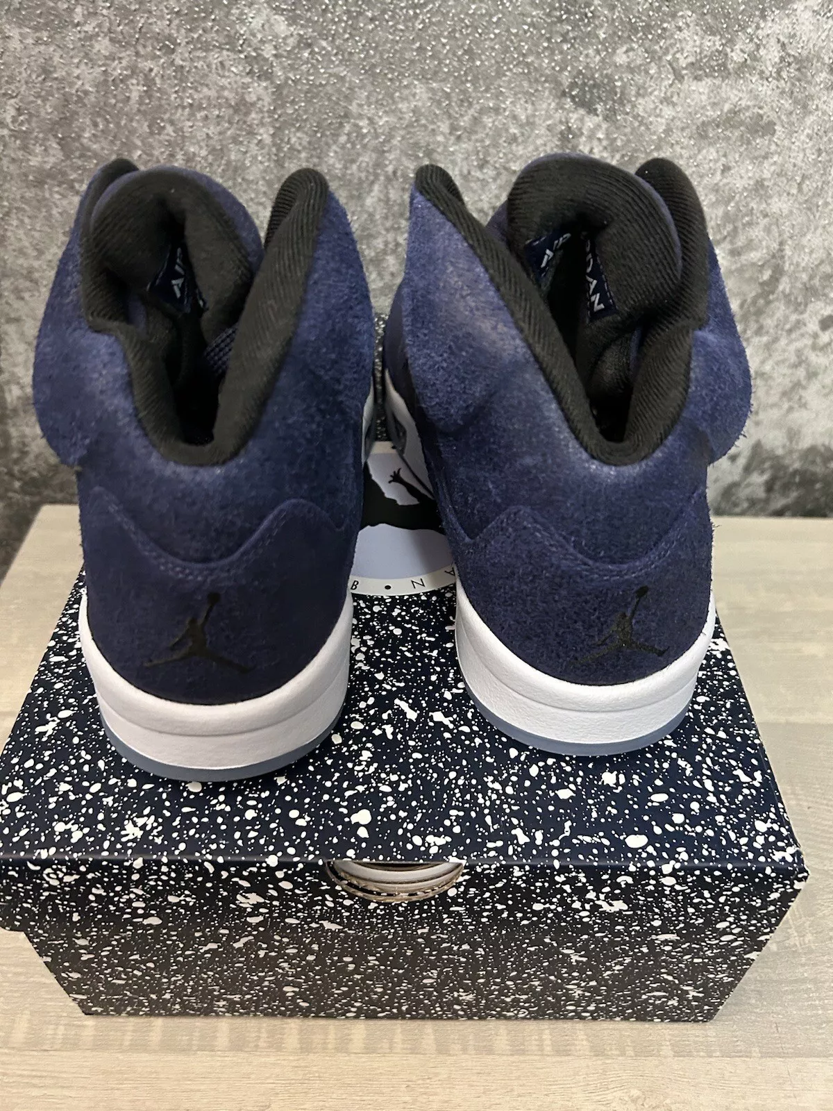 BS  Air Jordan 5 “Georgetown” review BIGG ANT 02