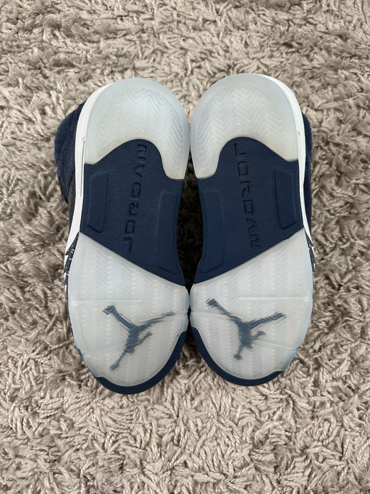BS  Air Jordan 5 “Georgetown” review Francois S. 01