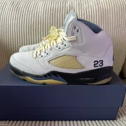 OG A Ma Maniere x Air Jordan 5 WMNS review Marcela 01