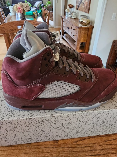 Q4 Air Jordan 5 “Burgundy” review 