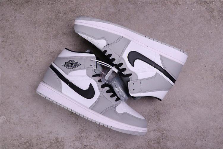 MID Air Jordan 1 Mid Light Smoke Grey 554724-092 review Max