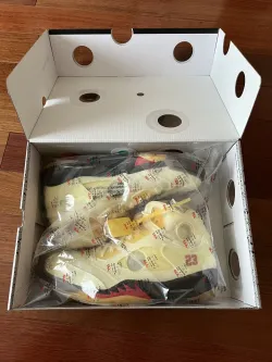 OG OFF White x Air Jordan 5 Retro SP Sail review Mianna