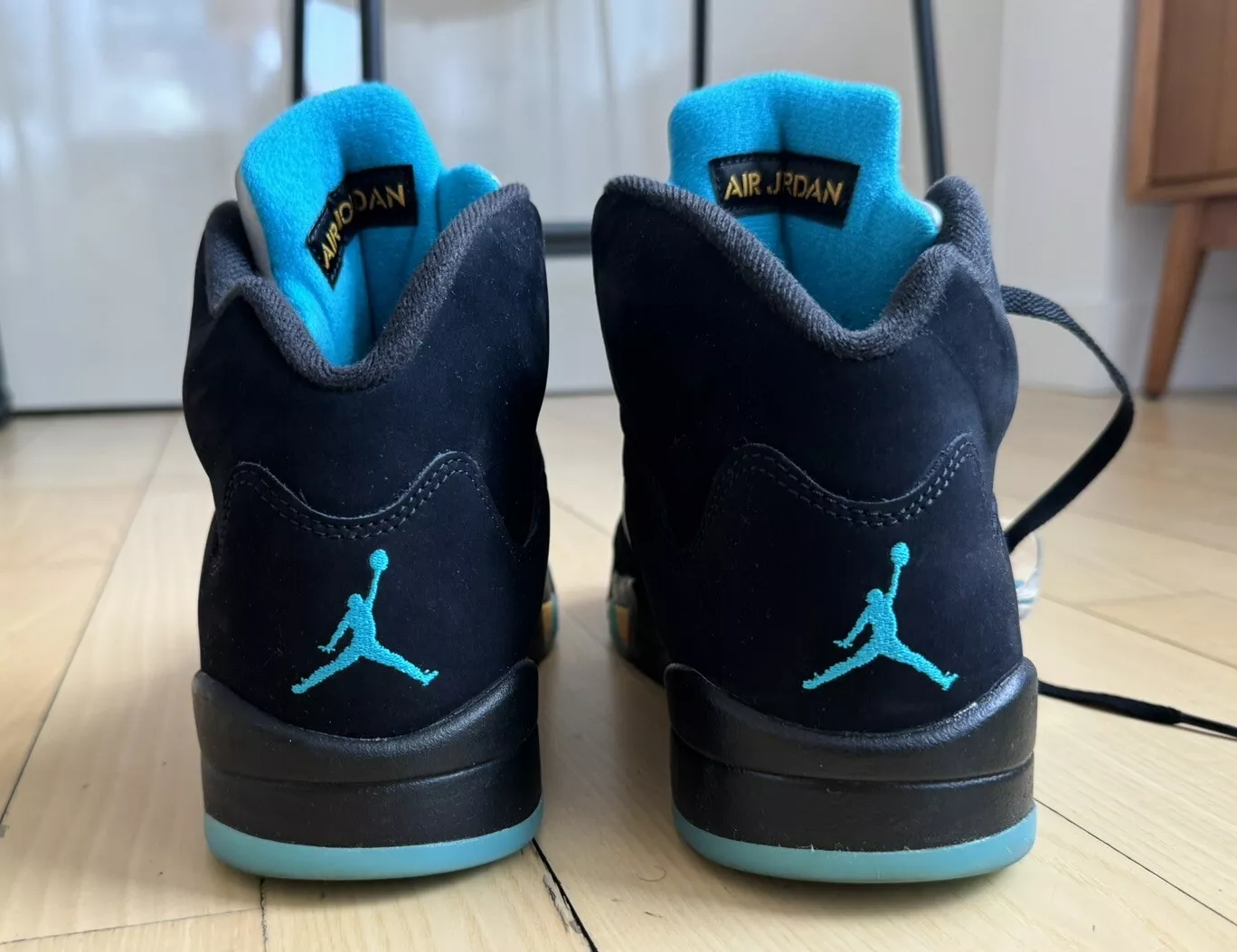 Q4 Air Jordan 5 "Noir/Aquatone/Taxe" review Susan 02