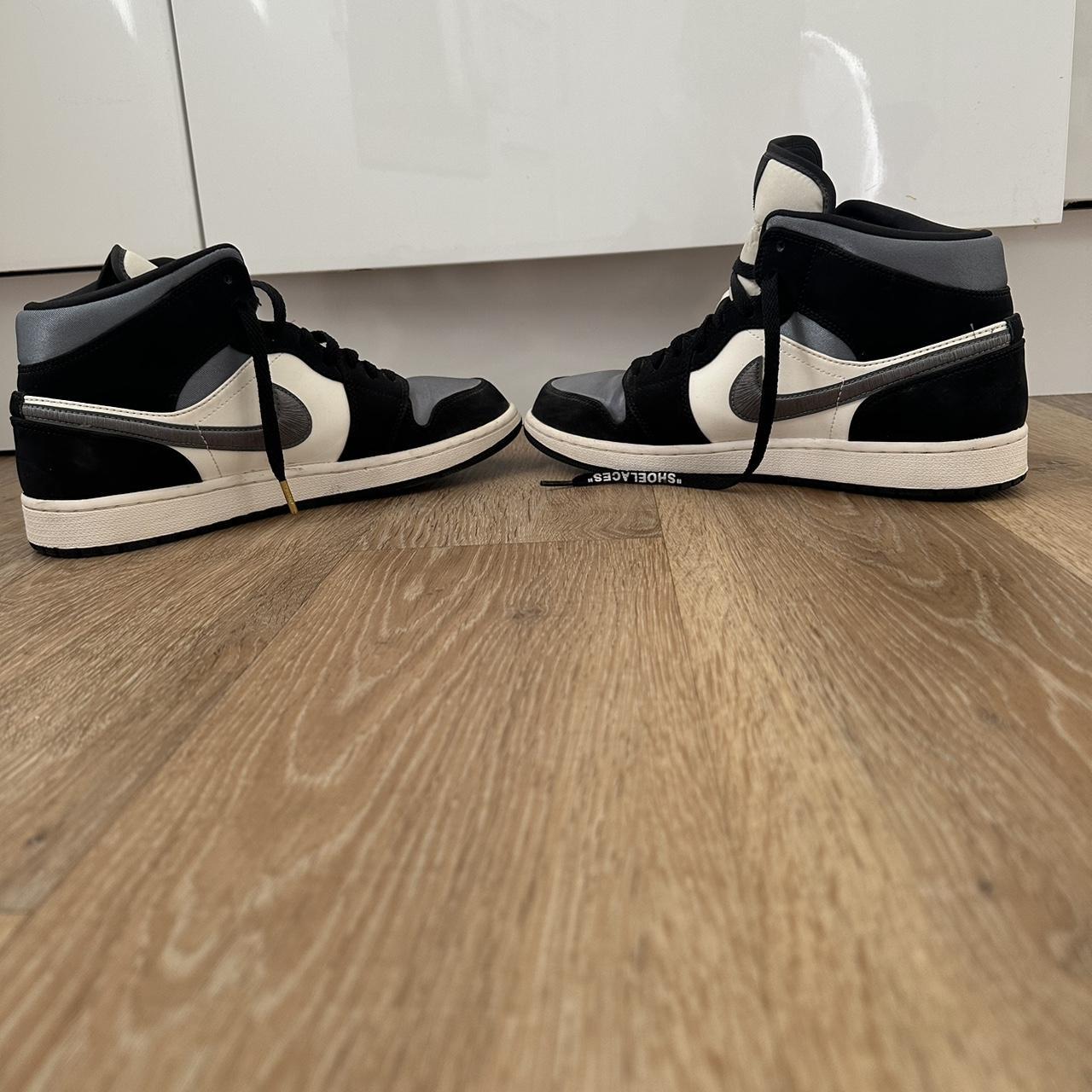 MID Air Jordan 1 Mid Satin Grey review Zoe 01