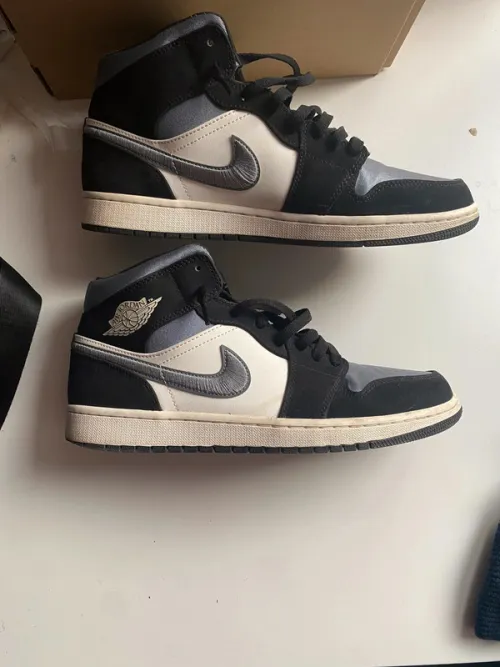MID Air Jordan 1 Mid Satin Grey review 