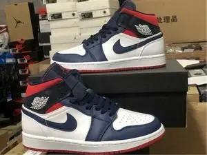 MID Air Jordan 1 Mid SE USA review 