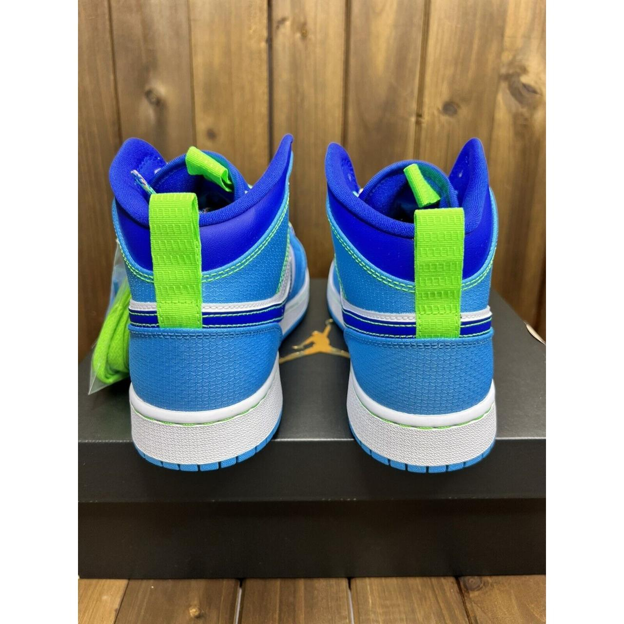 MID Air Jordan 1 Mid SE (GS) Sprite review Tony 03