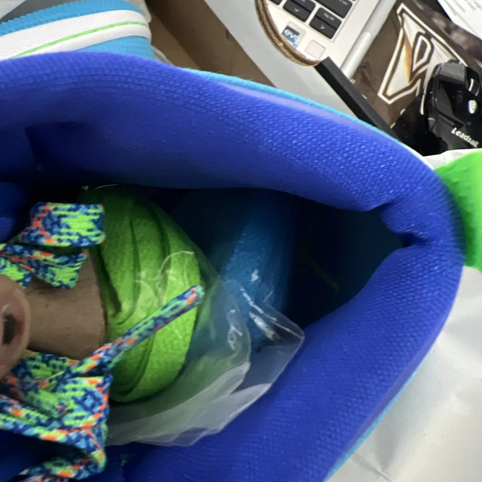 MID Air Jordan 1 Mid SE (GS) Sprite review Elise 02