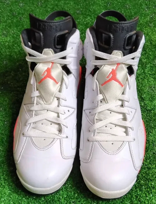 Q4  Air Jordan 6 Retro Infrared White review 