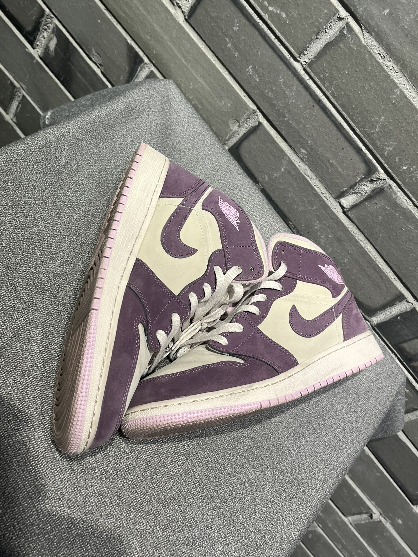 MID Air Jordan 1 Mid GS Pro Purple review Fred 03