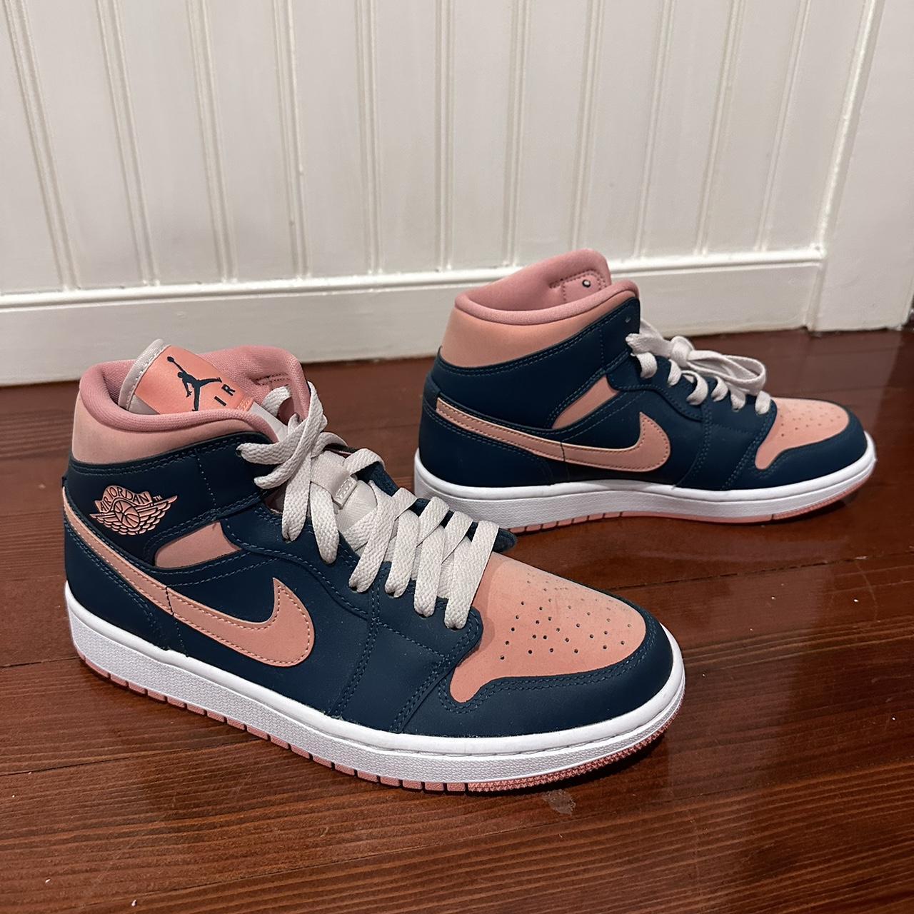 MID Air Jordan 1 Pink Green review Tony 03