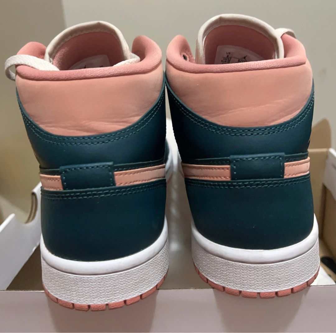 MID Air Jordan 1 Pink Green review Elise 03