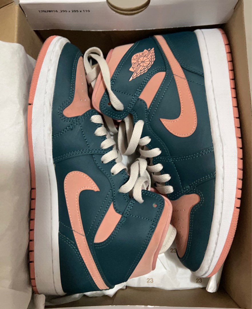 MID Air Jordan 1 Pink Green review Elise 06