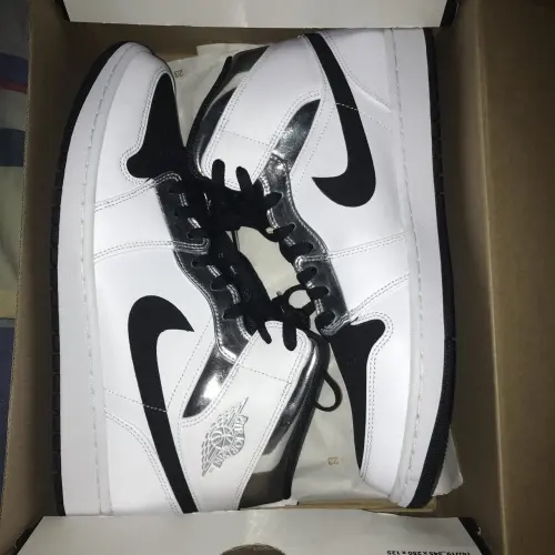 MID Air Jordan 1 Mid Alternate Think 16 review 