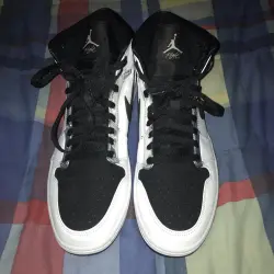 MID Air Jordan 1 Mid Alternate Think 16 review Julia 04
