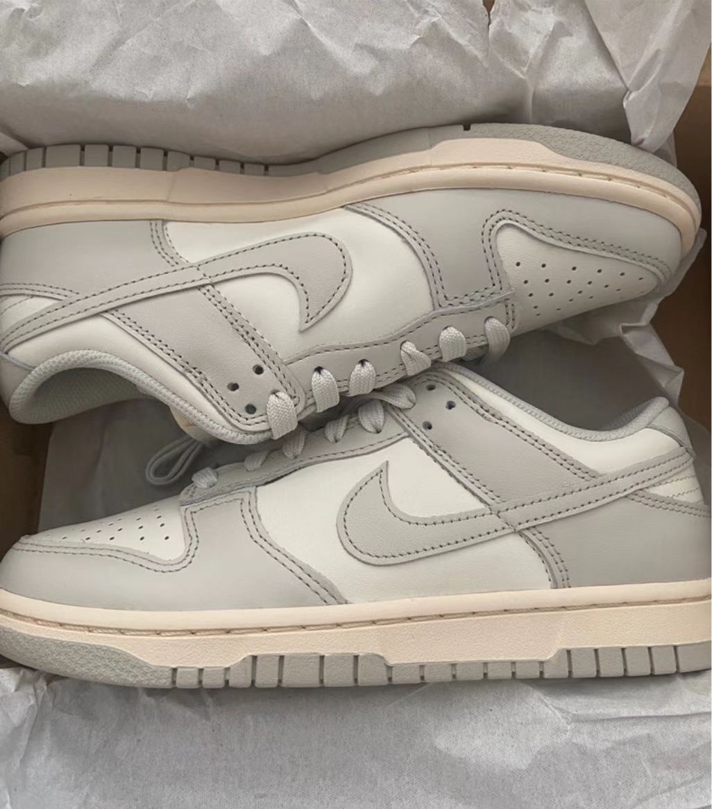 Nike Dunk Low Light Bone review D.H. 02