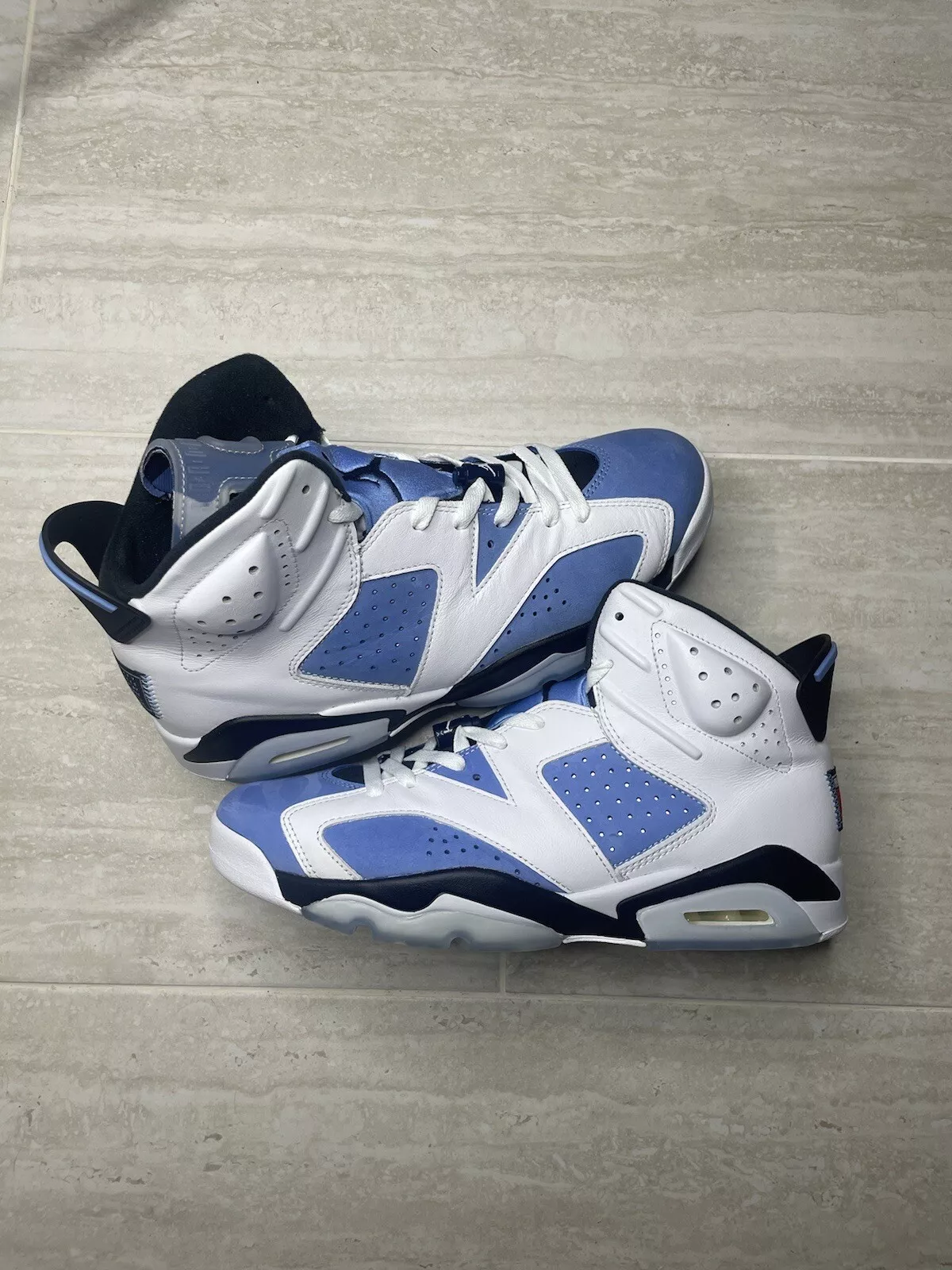 Q4  Air Jordan 6 UNC review 1