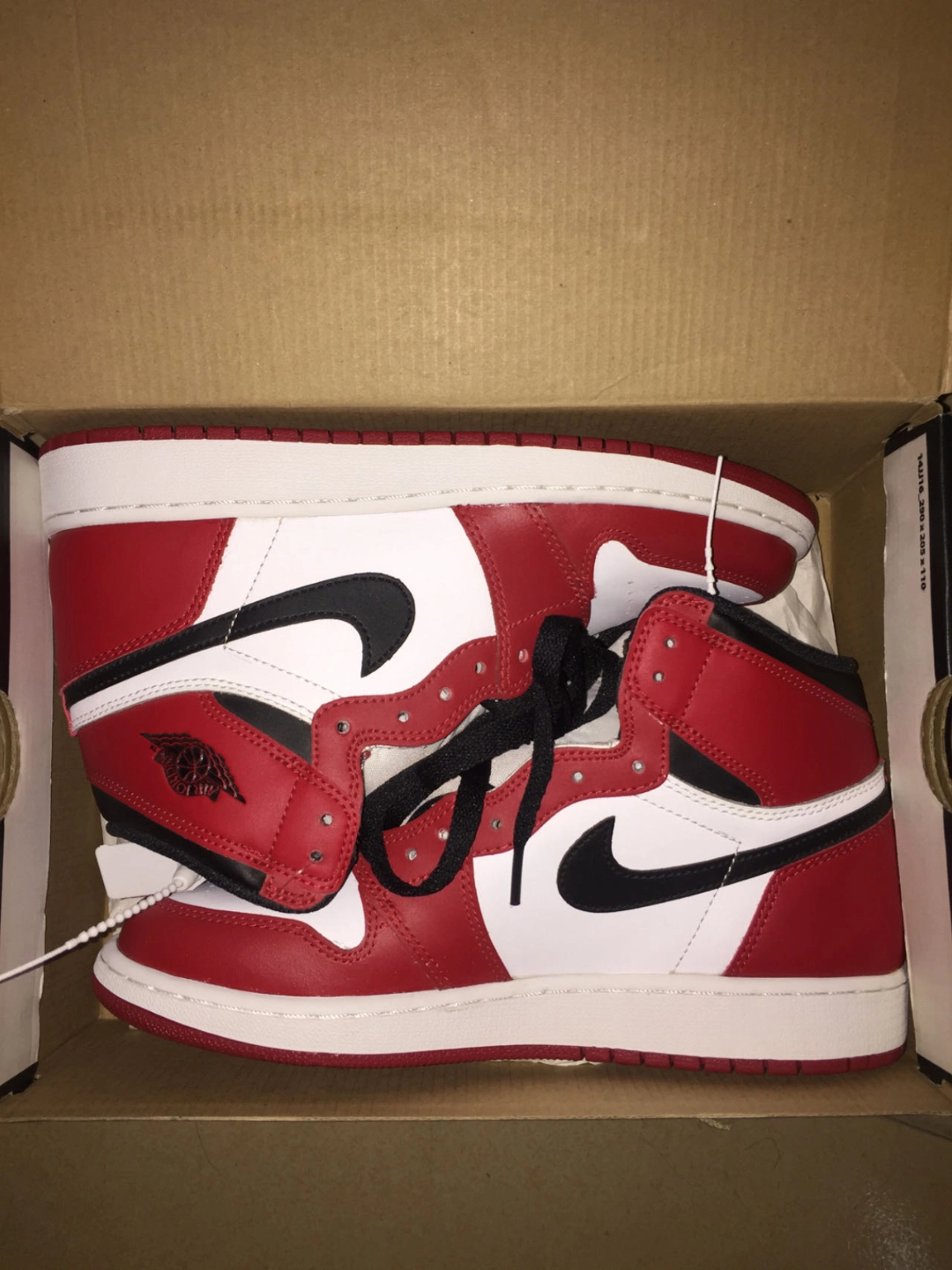 Q3 Air Jordan 1 High OG “Chicago review Giselle