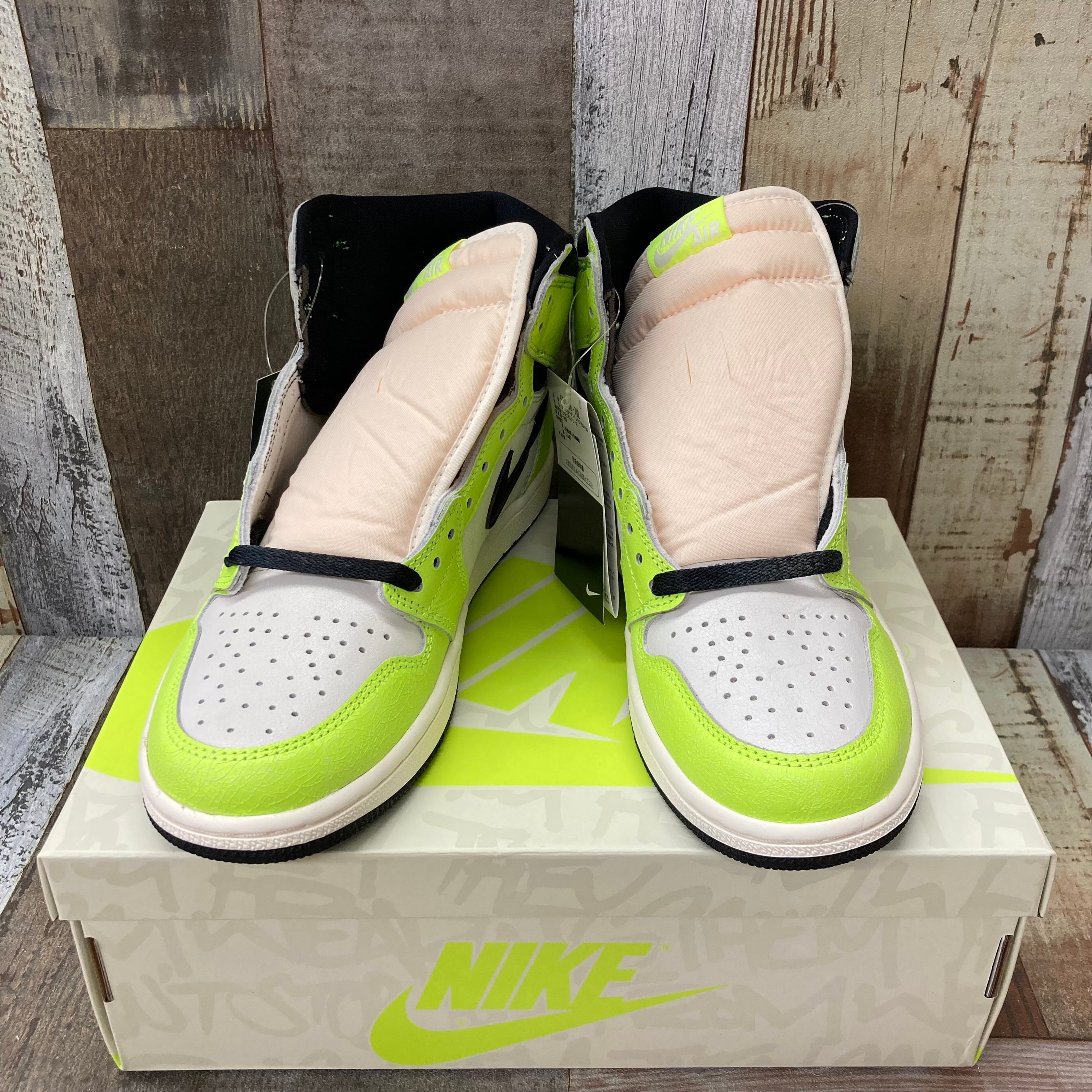 Q3 Air Jordan 1 High OG Volt review Leah 03