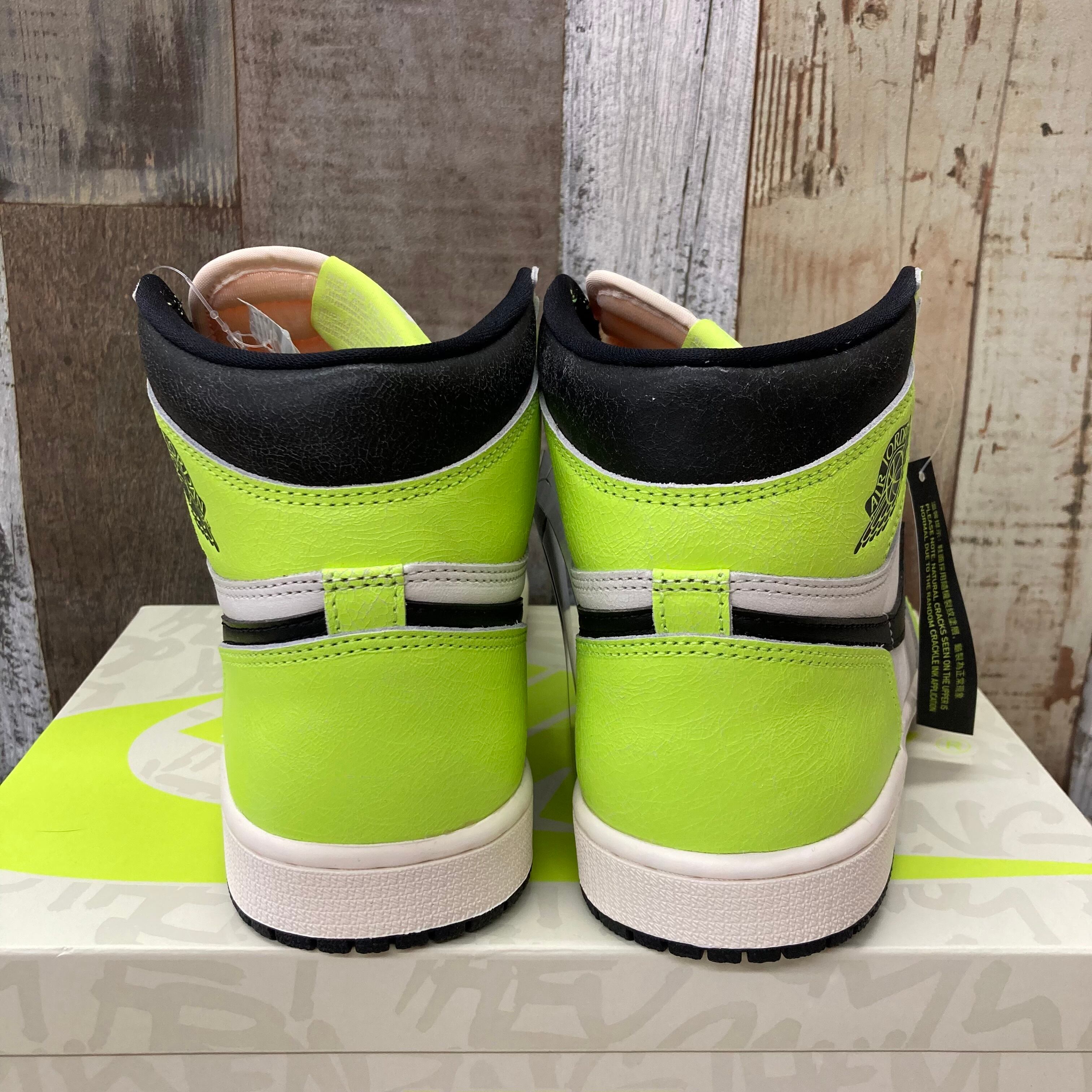 Q3 Air Jordan 1 High OG Volt review Leah 05