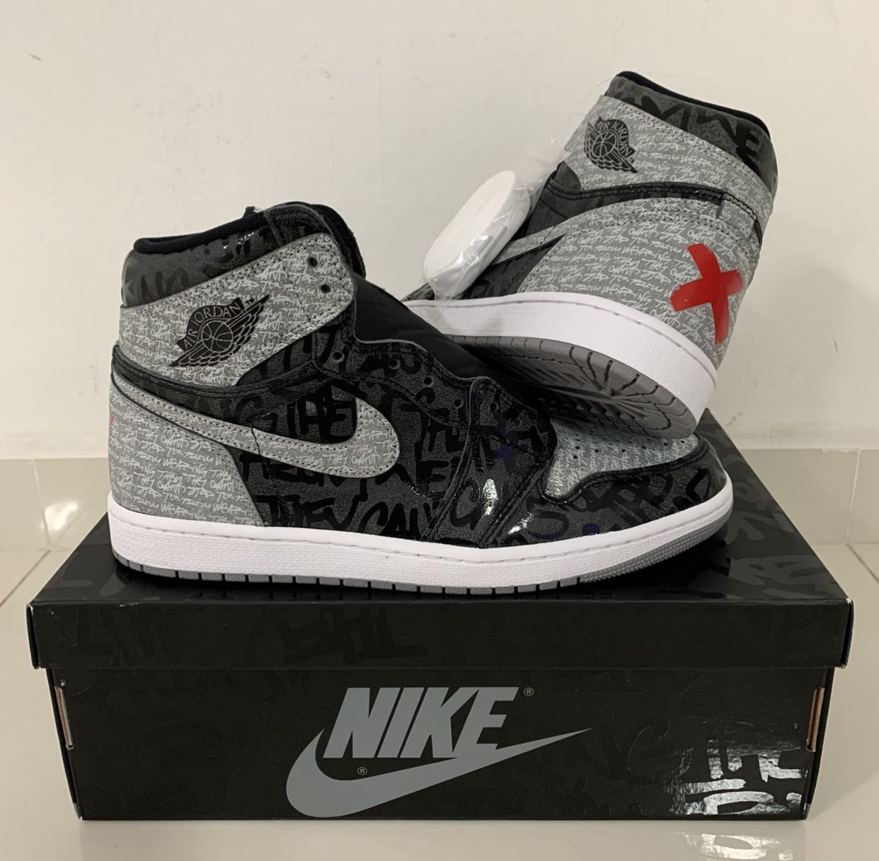 Q3 Air Jordan 1 High Revolt review Claire 01