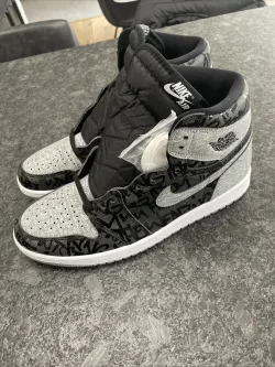 Q3 Air Jordan 1 High Revolt review Monica 01