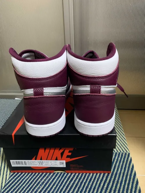 Q3 Air Jordan 1 High OG Bordeaux review 