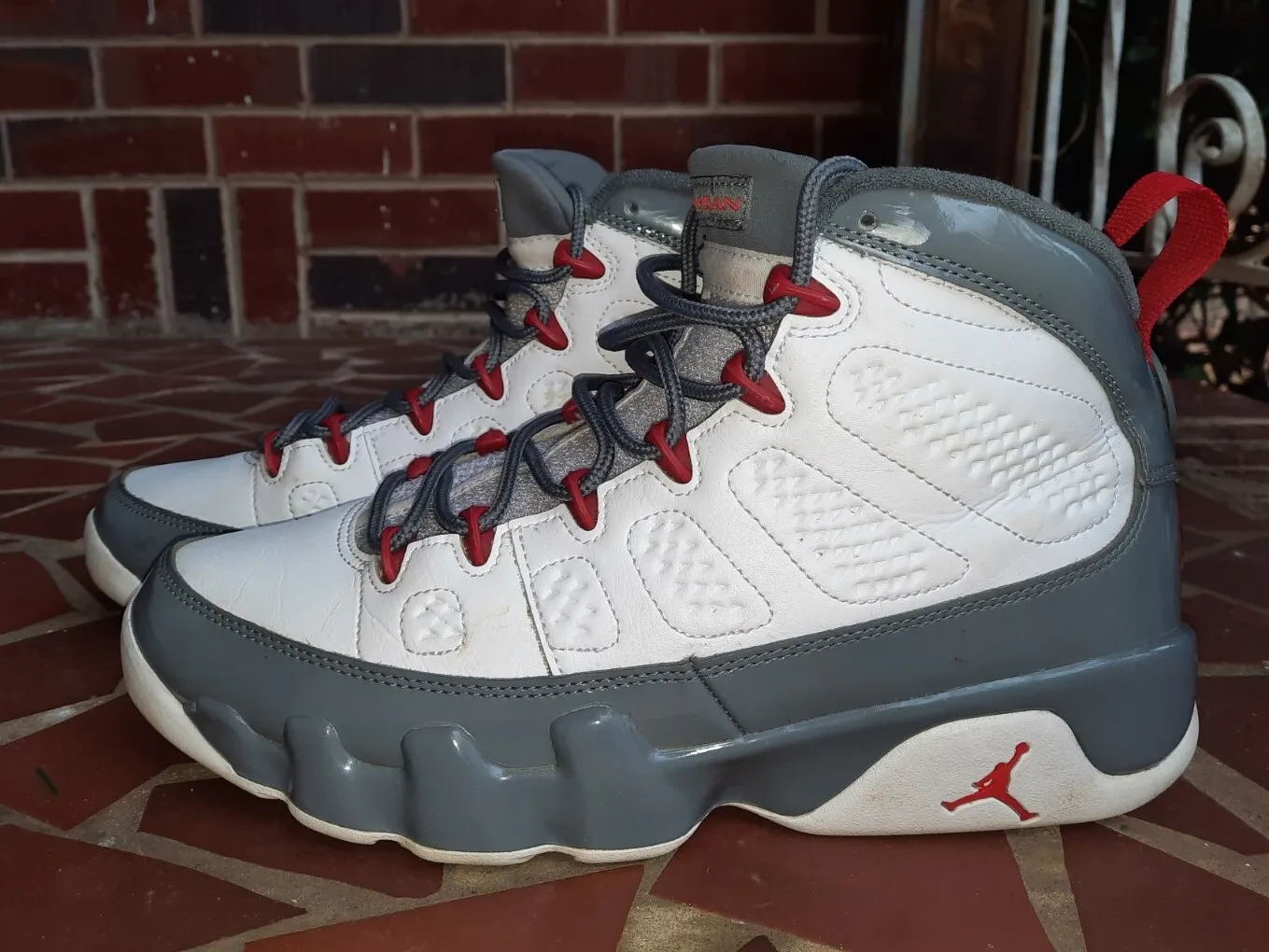XP  Air Jordan 9 “Fire Red” review Andre L. Ouellette 02