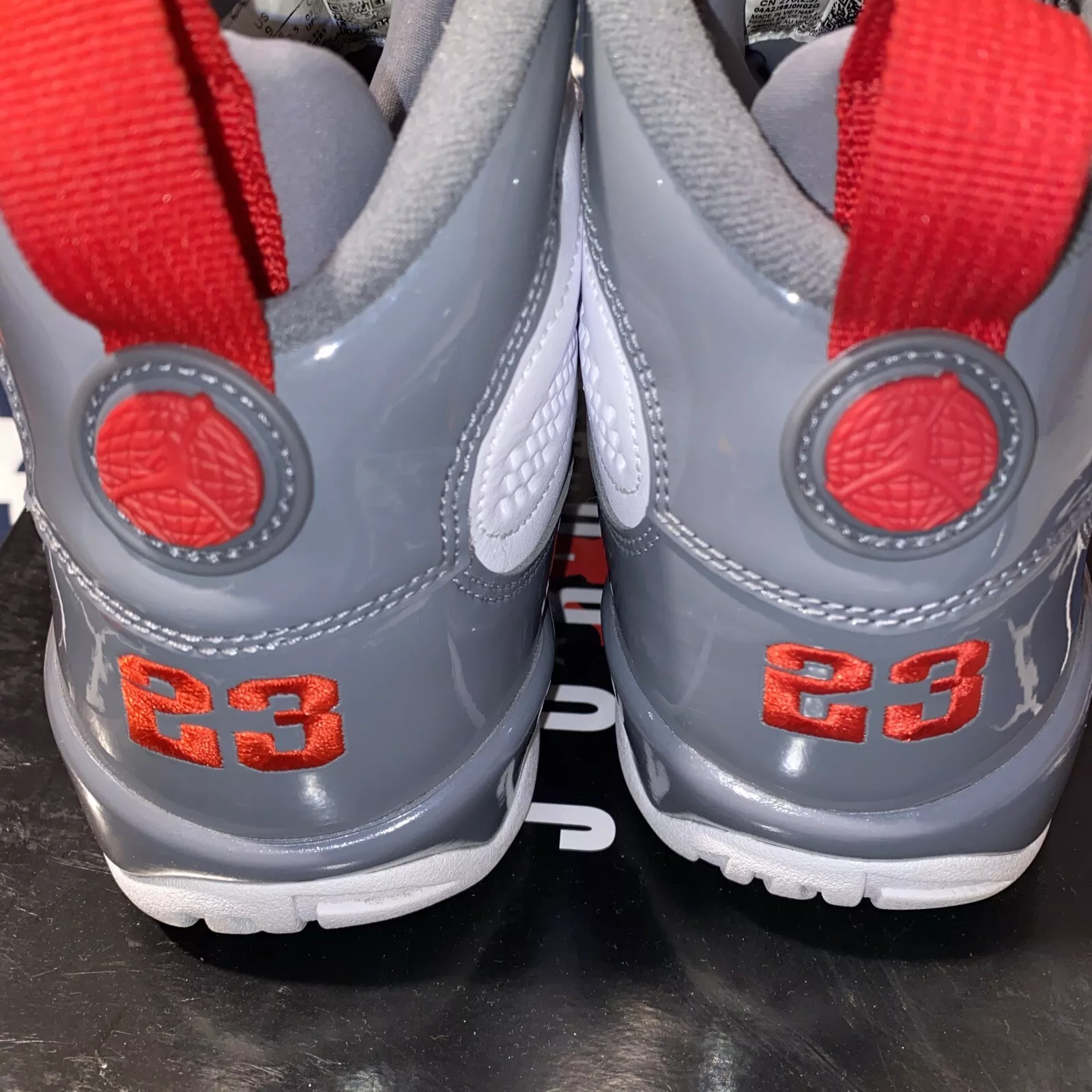 XP  Air Jordan 9 “Fire Red” review Aquaman 02