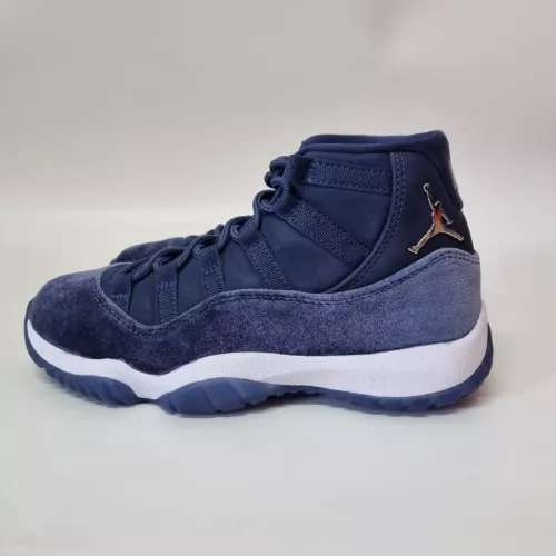 XP Air Jordan 11 Retro Midnight Blue review 