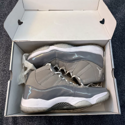 XP Air Jordan 11 Cool Grey review Theresa R. Troche 01