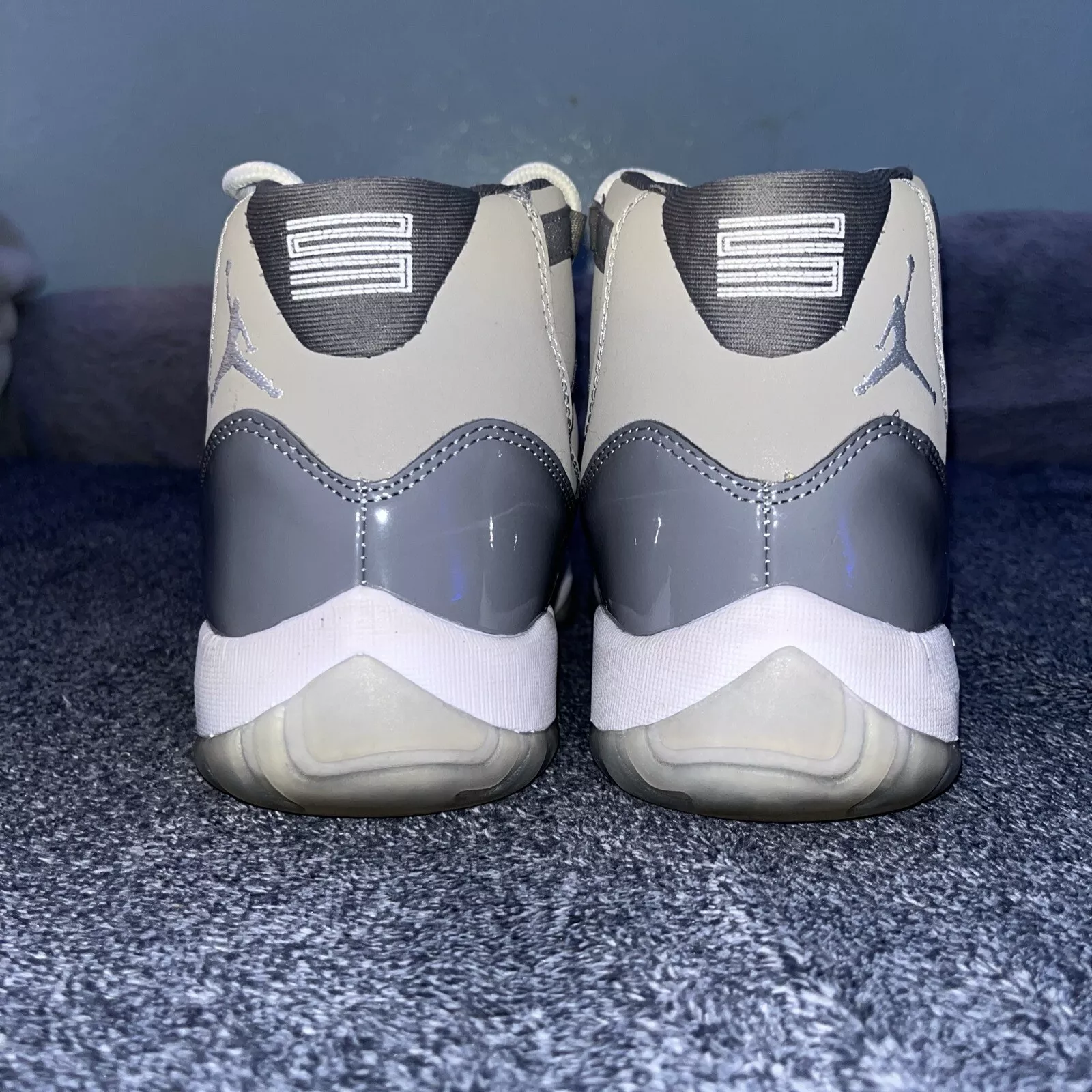 XP Air Jordan 11 Cool Grey review Theresa R. Troche 02