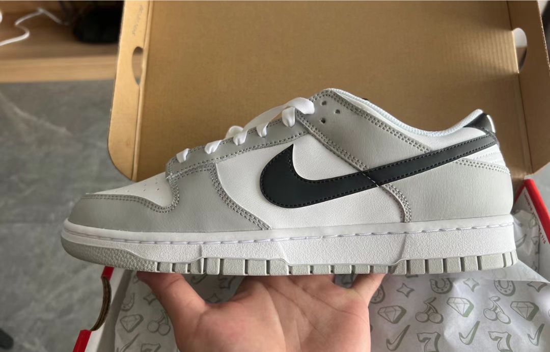 M Batch Nike Dunk Low Gray and white lottery tickets review D. Gaskins