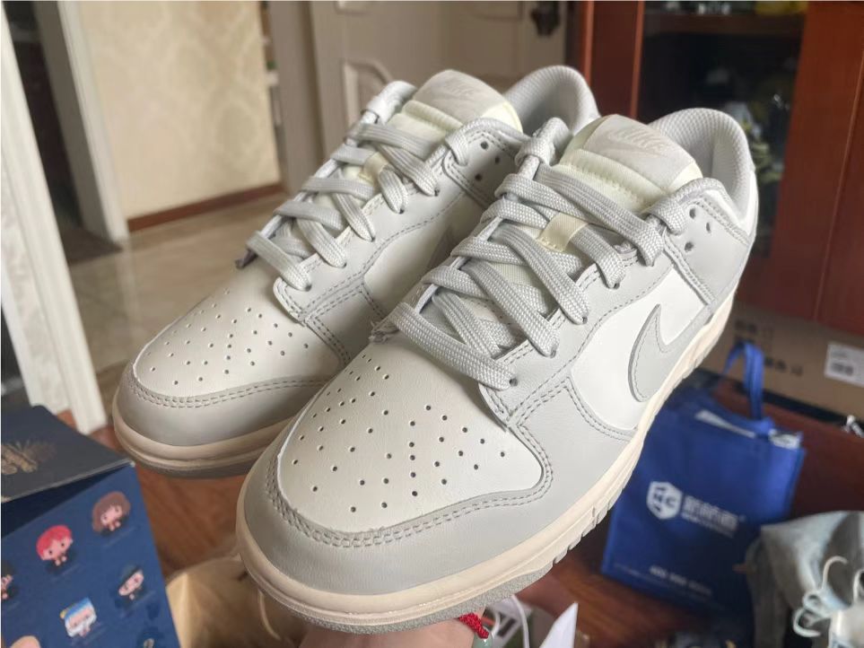 M Batch Nike Dunk Low Light Bone review Harris
