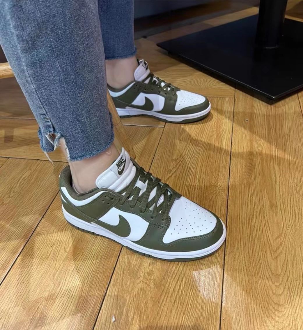 M Batch Nike Dunk Low Medium Olive review Shelby B.