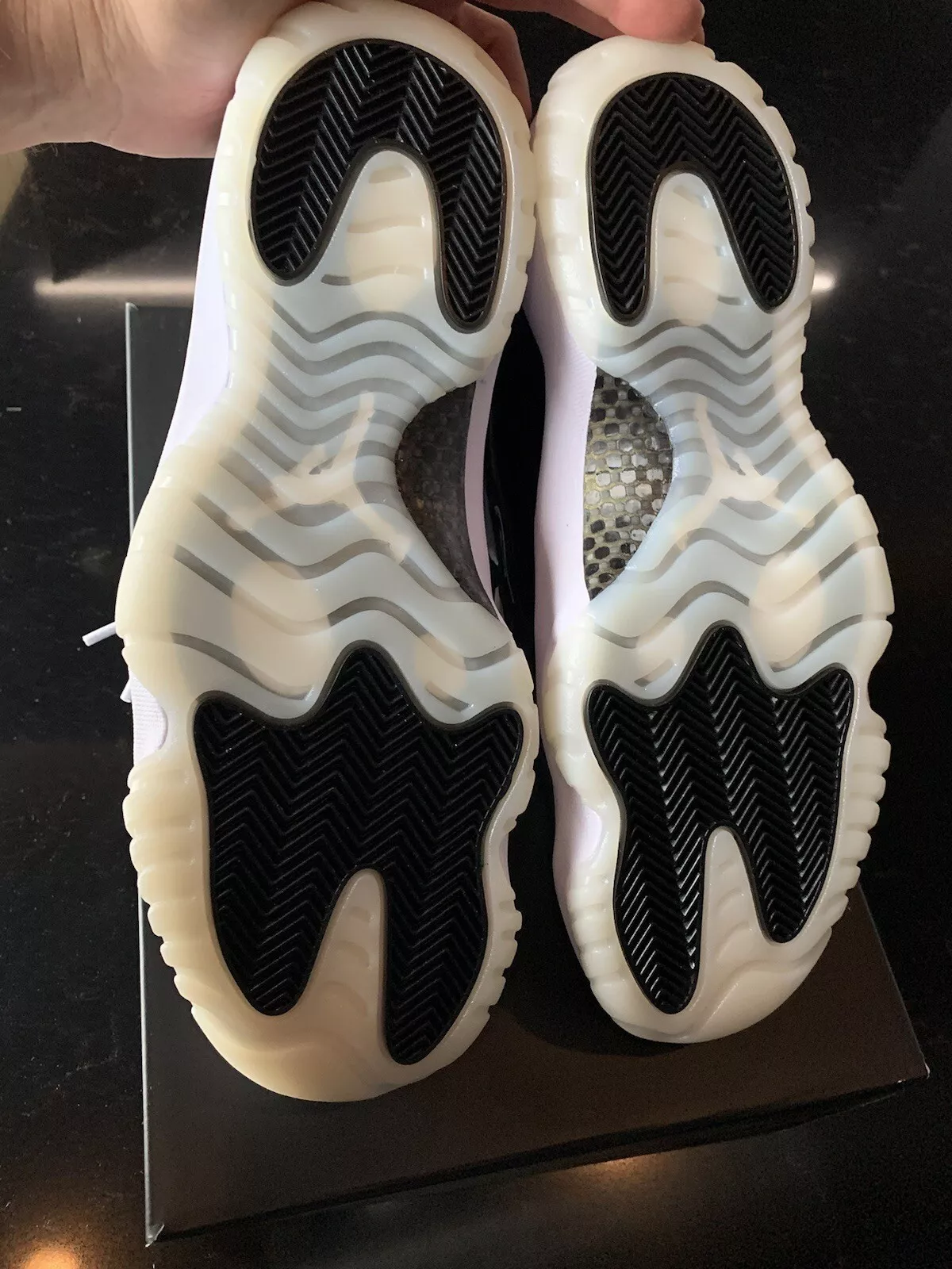 XH Air Jordan 11“DMP” review Harold Beach 01