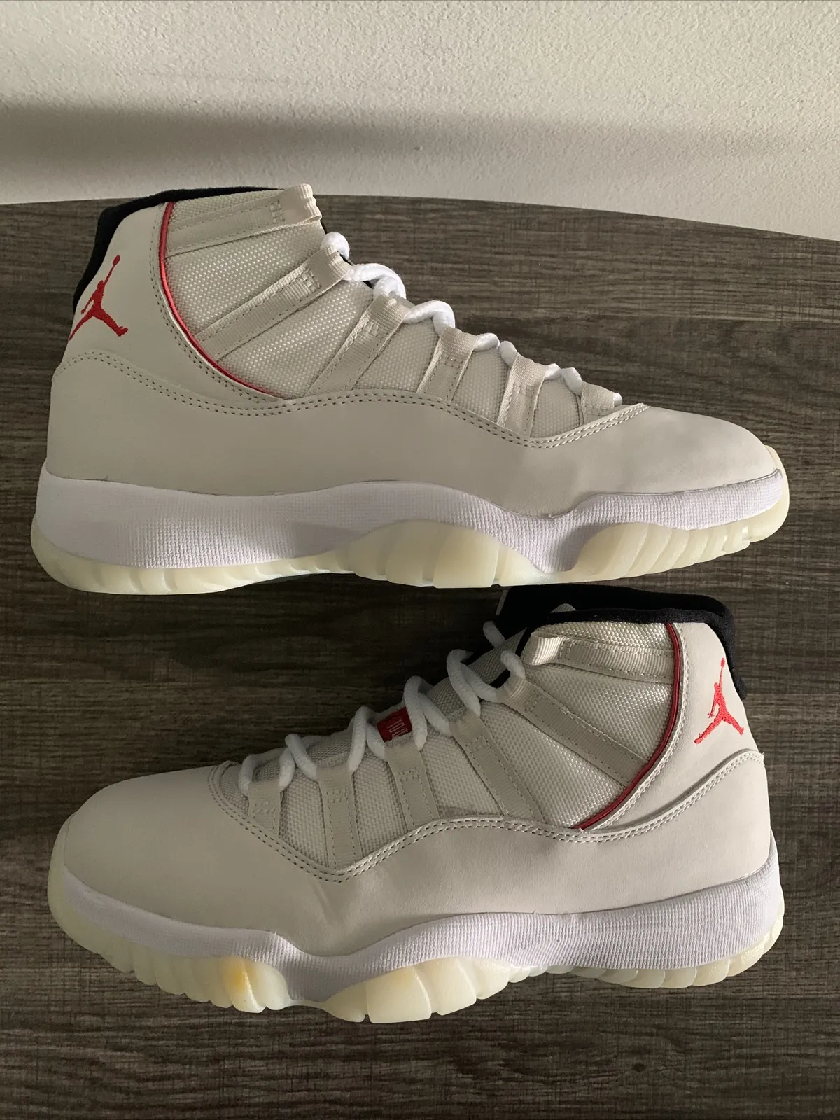 XH Air Jordan 11 Retro Platinum Tint review Arteasha 01