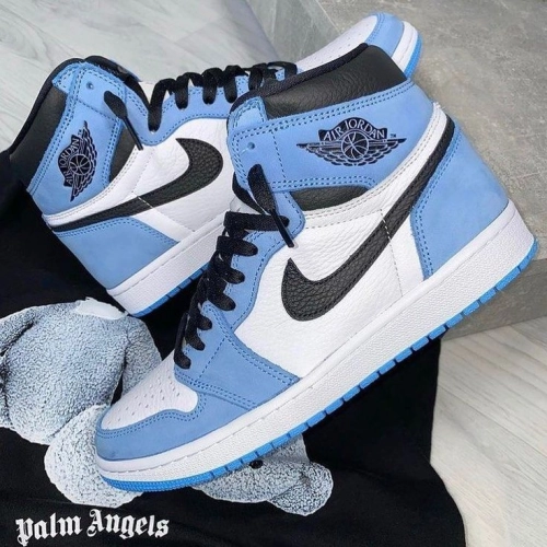 Q3 Air Jordan 1 High OG University Blue review 