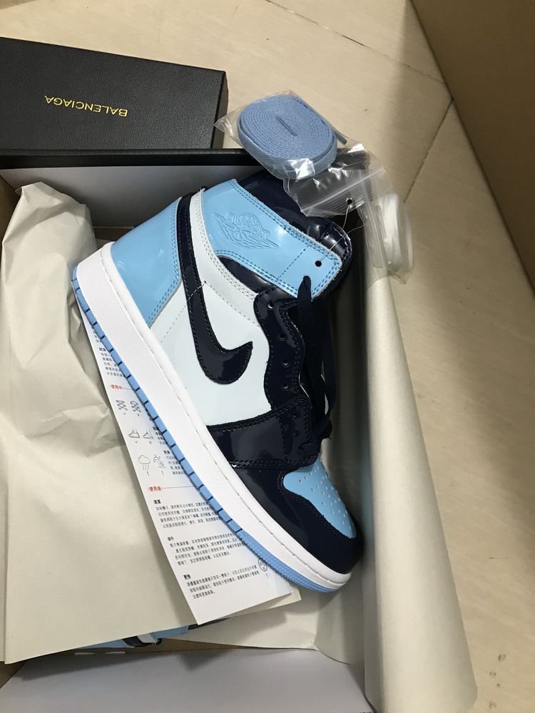 Q3 Air Jordan 1 Retro High OG UNC Patent review Sam